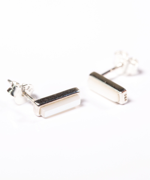 Newport(ニューポート)の「ターコイズ/Shell ピアス Silver 925(ピアス(両耳用)・レディース・A/B/C/D/E/F/G・FREE)」の11枚目の写真