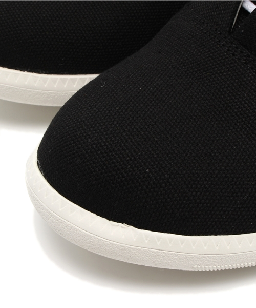 Chico（チコ）の「インヒールデッキシューズ（スニーカー・レディース・ホワイト/ネイビー/ブラック・LARGE/MEDIUM/SMALL）」の7枚目の写真