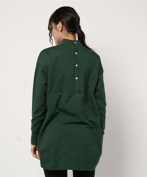Traditional Weatherwear(トラディショナルウェザーウェア)の「BACK OPEN PULL OVER(Tシャツ/カットソー・レディース・ブラック/オフホワイト/トップグレー/グリーン・S)」の5枚目の写真