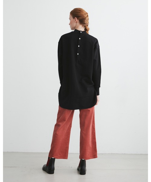 Traditional Weatherwear(トラディショナルウェザーウェア)の「BACK OPEN PULL OVER(Tシャツ/カットソー・レディース・ブラック/オフホワイト/トップグレー/グリーン・S)」の10枚目の写真