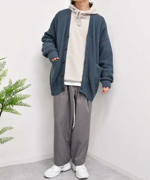 kutir（クティール）の「ルーズシルエットカーディガン（カーディガン/ボレロ・メンズ・サックスブルー/ライトグリーン/グレイッシュベージュ・MEDIUM/LARGE）」の15枚目の写真