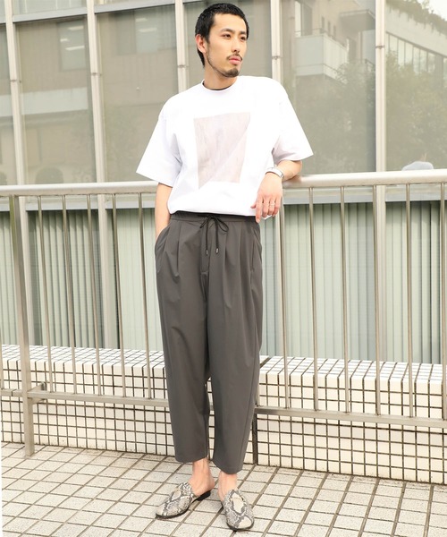 CLANE(クラネ)の「【CLANE HOMME】アートTシャツ / 28105-0701(Tシャツ/カットソー・メンズ・ベージュ/ホワイト/ブラック・1/2)」の4枚目の写真