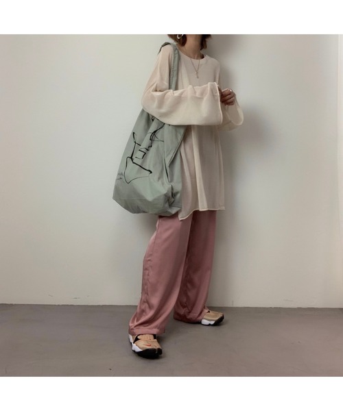 CFT.(シフト)の「CFT. Matt satin tack PT (マットサテンタックパンツ)(その他パンツ・レディース・アイボリー/ミント/ブルー/ピンク・FREE)」の15枚目の写真
