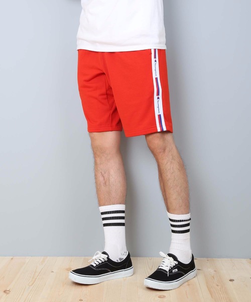 Champion(チャンピオン)の「【CHAMPION/チャンピオン】サイドテープショーツ C3-RS504 吸汗・速乾性 COOLで快適な状態を保つ「C VAPOR」を採用(スウェットパンツ・メンズ・グレー/ブラック/レッド/ブルー・MEDIUM/LARGE/X-LARGE)」の4枚目の写真