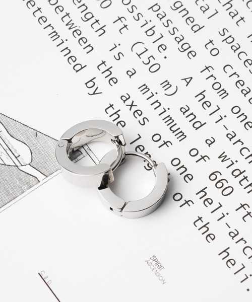 Mag.（マグ）の「【STAINLESS】4mmクロームフープピアス（ピアス（両耳用）・レディース・ブラック系その他/シルバー系その他/ゴールド系その他/ブラック/シルバー/ゴールド・FREE）」の4枚目の写真