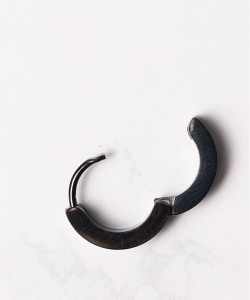 Mag.（マグ）の「【STAINLESS】4mmクロームフープピアス（ピアス（両耳用）・レディース・ブラック系その他/シルバー系その他/ゴールド系その他/ブラック/シルバー/ゴールド・FREE）」の10枚目の写真