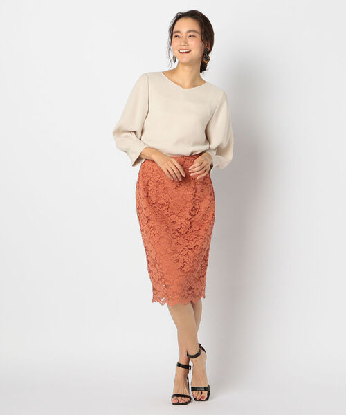NOLLEY’S Sophi（ノーリーズソフィ）の「バックサテンツイルブラウス（シャツ/ブラウス・レディース・ミント/ネイビー/ベージュ・36/38）」の7枚目の写真