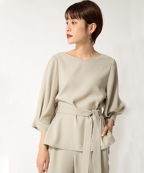 NOLLEY’S Sophi（ノーリーズソフィ）の「バックサテンツイルブラウス（シャツ/ブラウス・レディース・ミント/ネイビー/ベージュ・36/38）」の6枚目の写真
