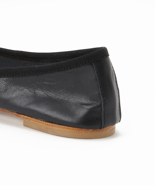 SLOBE IENA（スローブイエナ）の「【CHIAROSCURO/キアロスクーロ】SLOBE別注 バレエシューズ ◆（バレエシューズ・レディース・ホワイト/ゴールド/ベージュ/ブラック・38/39/37/36）」の8枚目の写真