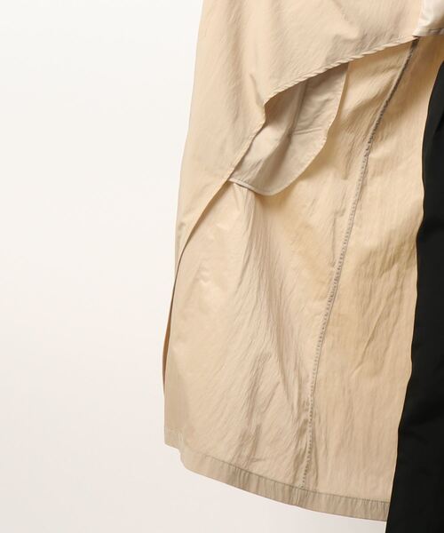 ADAM ET ROPE'（アダムエロペ）の「【WEB限定】Aラインオーバートレンチコート（トレンチコート・レディース・ベージュ/グリーン系その他・FREE）」の21枚目の写真