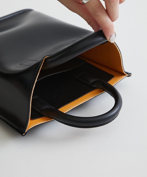 PIENI（ピエニ）の「【PIENI(ピエニ)】レザートートバッグS/TOTE