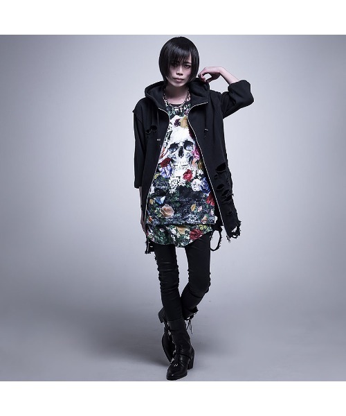 シヴァーライズ スカルプリント 長袖カットソー シヴァーライズ スカルプリント 長袖カットソー CIVARIZE