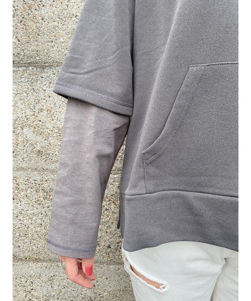 LiSeek（リシーク）の「【LiSeeK】スリーブドッキングスウェットＴＯＰ（スウェット・レディース・ホワイト/ブルー/ダークグレー・FREE）」の5枚目の写真