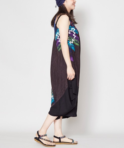 チャイハネ（チャイハネ）の「【チャイハネ】yul スピリットサロペット＆ワンピース 2WAY（サロペット/オーバーオール・レディース・ホワイト/ブラック/ブラウン/ブルー・FREE）」の6枚目の写真