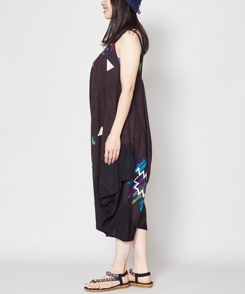 チャイハネ（チャイハネ）の「【チャイハネ】yul スピリットサロペット＆ワンピース 2WAY（サロペット/オーバーオール・レディース・ホワイト/ブラック/ブラウン/ブルー・FREE）」の13枚目の写真