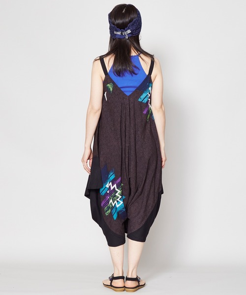 チャイハネ（チャイハネ）の「【チャイハネ】yul スピリットサロペット＆ワンピース 2WAY（サロペット/オーバーオール・レディース・ホワイト/ブラック/ブラウン/ブルー・FREE）」の10枚目の写真