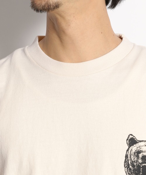 KAVU（カブー）の「【KAVU(カブー)】別注グリズリーロゴＴシャツ（Tシャツ/カットソー・メンズ・ブラック/オフホワイト/オレンジ・MEDIUM/LARGE）」の6枚目の写真