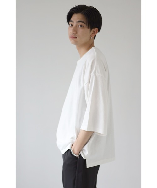 CREARE -LINO-（クレアーレリノ）の「くすみカラー ビッグシルエット ヘビーウエイト ビッグTシャツ<ユニセックス>（Tシャツ/カットソー・メンズ・ホワイト/チャコールグレー/サックスブルー/グリーン/グレイッシュベージュ・M/L）」の7枚目の写真