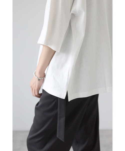 CREARE -LINO-（クレアーレリノ）の「くすみカラー ビッグシルエット ヘビーウエイト ビッグTシャツ<ユニセックス>（Tシャツ/カットソー・メンズ・ホワイト/チャコールグレー/サックスブルー/グリーン/グレイッシュベージュ・M/L）」の13枚目の写真