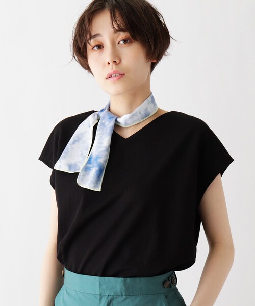 DRESKIP（ドレスキップ）の「◆ひんやりスカーフ ミニ（バンダナ/スカーフ・レディース・ネイビー系/ベージュ系/アイボリー系・00）」の9枚目の写真