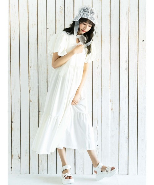 Honey Salon（ハニーサロン）の「パフスリーブティアードワンピース（ワンピース・レディース・ブラック/オフホワイト/チョコ・FREE）」の2枚目の写真