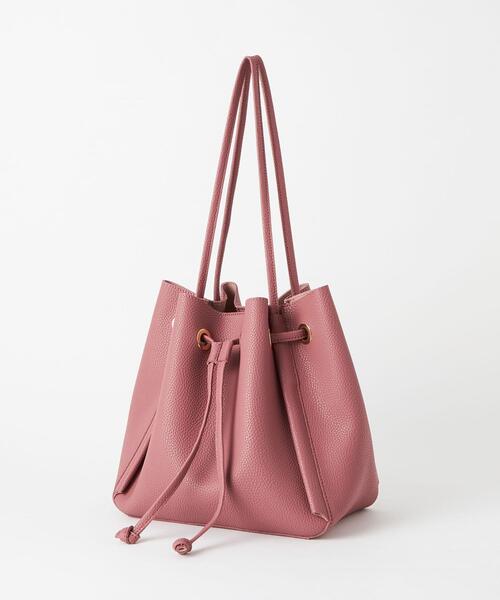 closet story（クローゼットストーリー）の「＜closet story（クローゼットストーリー）＞フェイクレザー メタルリング トートバッグ（ショルダーバッグ・レディース・ベージュ/ピンク・FREE）」の3枚目の写真