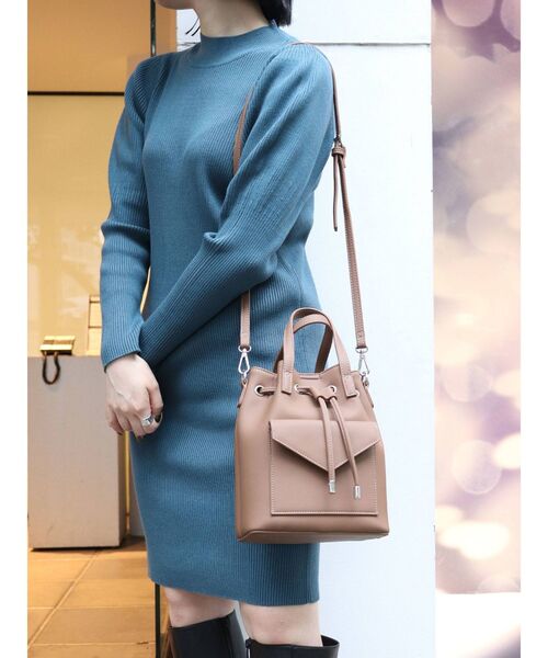 MURUA（ムルーア）の「ドローストリングBAG（ハンドバッグ・レディース・ホワイト/ブラック/ブラウン・FREE）」の10枚目の写真