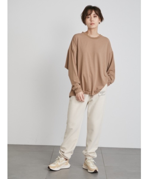 emmi(エミ)の「【emmi yoga】ロゴロングスリーブT-shirts(Tシャツ/カットソー・レディース・ベージュ/オフホワイト・FREE)」の11枚目の写真