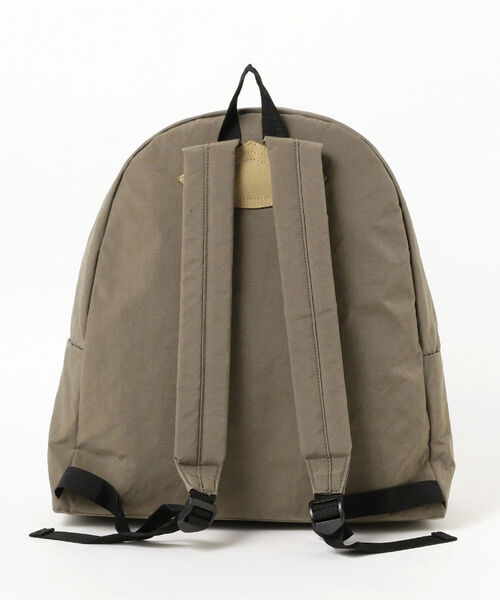 BEAMS LIGHTS（ビームスライツ）の「BEAMS LIGHTS / 塩縮ナイロン デイパック（トートバッグ・メンズ・ブラック/ブラウン系その他2・ONE SIZE）」の6枚目の写真