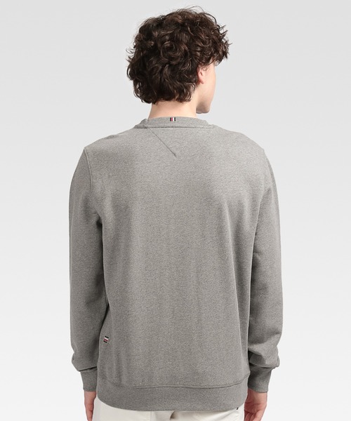 TOMMY HILFIGER（トミーヒルフィガー）の「ベーシックロゴトレーナー（スウェット・メンズ・ホワイト/ネイビー/グレー/グリーン/ホワイト系その他・MEDIUM/LARGE/SMALL/X-LARGE）」の7枚目の写真