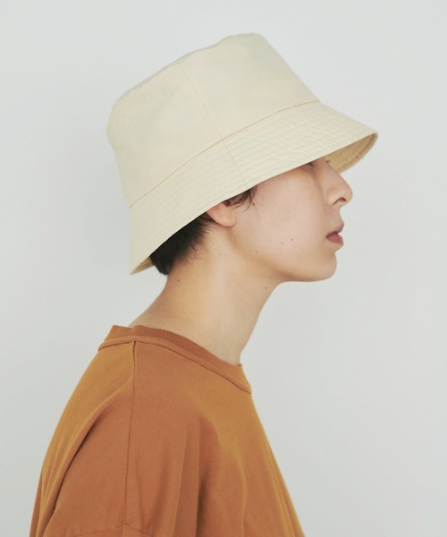 UNDECORATED（アンデコレイテッド）の「UNDECORATED アンデコレイテッド / RE:NY/ORGANIC CO HAT リサイクルナイロン オーガニックコットン バケットハット / UDS22903（ハット・メンズ・ブラック/ナチュラル/ダークブラウン・1/3）」の3枚目の写真