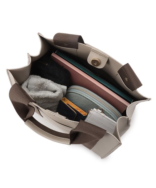 DRESKIP(ドレスキップ)の「◆ワイドテープトート(トートバッグ・レディース・ベージュ/ブラック/グレー/ブルー・00)」の9枚目の写真