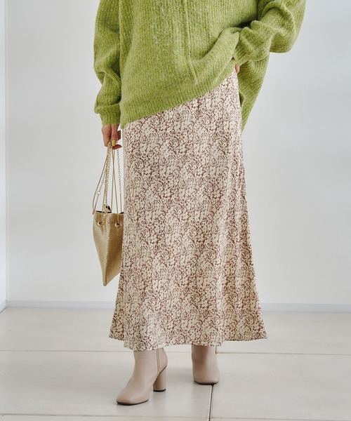 DouDou(ドゥドゥ)の「フラワープリントスカート(スカート・レディース・ブラウン/グリーン・FREE)」の7枚目の写真
