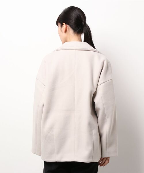 HONEYSUCKLE ROSE(ハニーサックルローズ)の「【HONEYSUCKLE ROSE】ショートチェスター(チェスターコート・レディース・ベージュ/オフホワイト・M/L)」の5枚目の写真