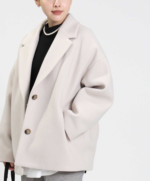 HONEYSUCKLE ROSE(ハニーサックルローズ)の「【HONEYSUCKLE ROSE】ショートチェスター(チェスターコート・レディース・ベージュ/オフホワイト・M/L)」の2枚目の写真