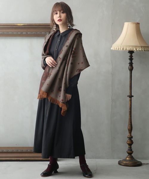 osharewalker（オシャレウォーカー）の「『フラワージャカードストール』（ストール/ショール・レディース・マスタード/グリーン/グレー・FREE）」の6枚目の写真