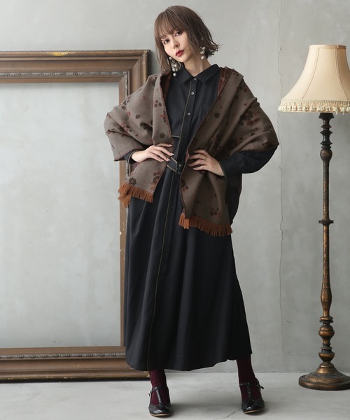 osharewalker（オシャレウォーカー）の「『フラワージャカードストール』（ストール/ショール・レディース・マスタード/グリーン/グレー・FREE）」の7枚目の写真