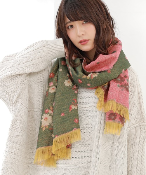osharewalker（オシャレウォーカー）の「『フラワージャカードストール』（ストール/ショール・レディース・マスタード/グリーン/グレー・FREE）」の11枚目の写真