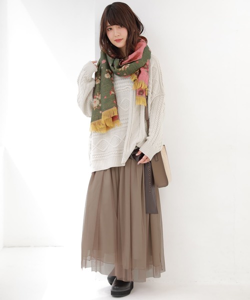 osharewalker（オシャレウォーカー）の「『フラワージャカードストール』（ストール/ショール・レディース・マスタード/グリーン/グレー・FREE）」の12枚目の写真
