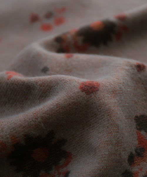 osharewalker（オシャレウォーカー）の「『フラワージャカードストール』（ストール/ショール・レディース・マスタード/グリーン/グレー・FREE）」の17枚目の写真