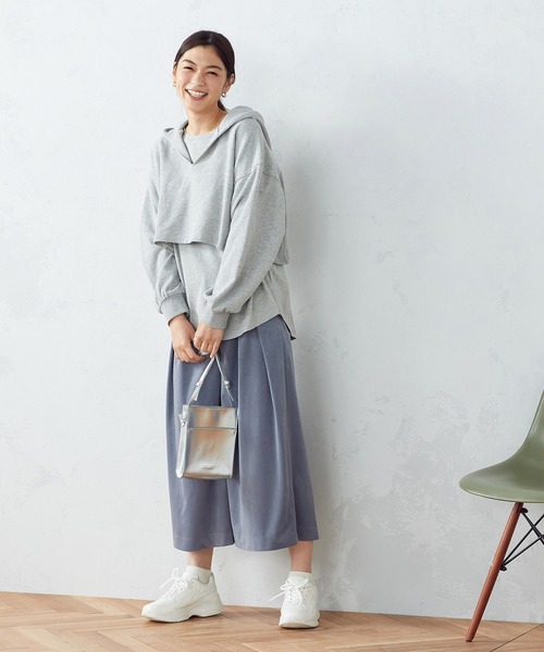 COMME CA ISM（コムサイズム）の「【WEB限定】 レイヤード風パーカ（パーカー・レディース・グレー/ブラック/カーキ・FREE）」の15枚目の写真