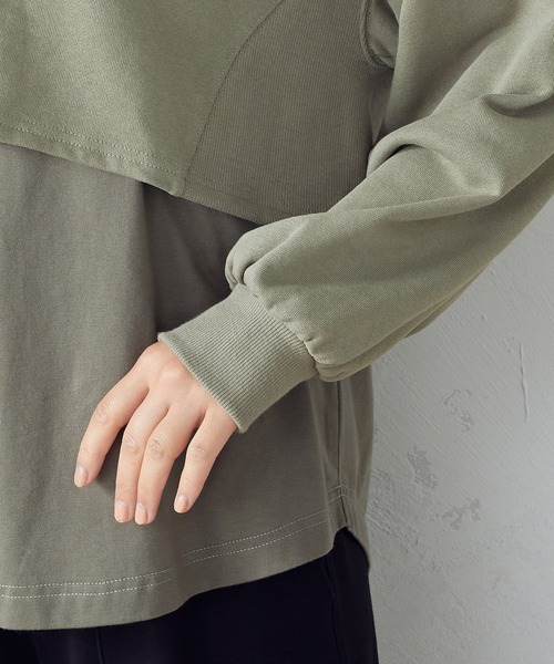 COMME CA ISM（コムサイズム）の「【WEB限定】 レイヤード風パーカ（パーカー・レディース・グレー/ブラック/カーキ・FREE）」の7枚目の写真