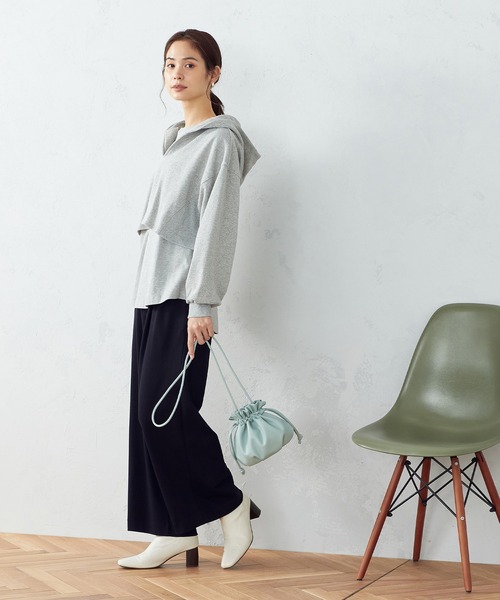 COMME CA ISM（コムサイズム）の「【WEB限定】 レイヤード風パーカ（パーカー・レディース・グレー/ブラック/カーキ・FREE）」の21枚目の写真