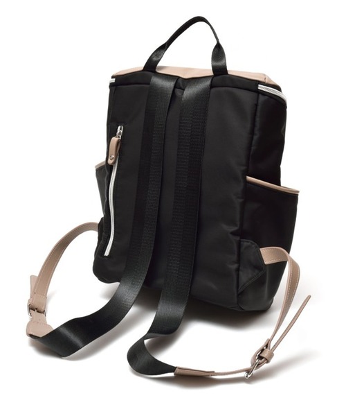 LUGG NAGG(ラグナグ)の「【adottona/アダット】超軽量・撥水機能付きポケットリュック(バックパック/リュック・レディース・ベージュ/ブラウン/ブラック・FREE)」の22枚目の写真