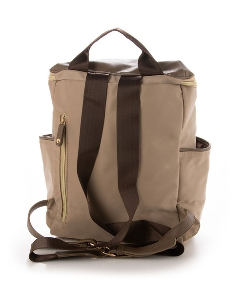LUGG NAGG(ラグナグ)の「【adottona/アダット】超軽量・撥水機能付きポケットリュック(バックパック/リュック・レディース・ベージュ/ブラウン/ブラック・FREE)」の16枚目の写真