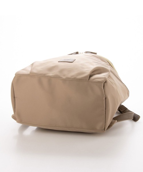 LUGG NAGG(ラグナグ)の「【adottona/アダット】超軽量・撥水機能付きポケットリュック(バックパック/リュック・レディース・ベージュ/ブラウン/ブラック・FREE)」の17枚目の写真