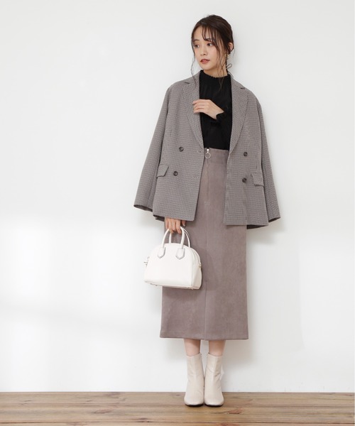 N.(N. Natural Beauty Basic)(エヌエヌナチュラルビューティーベーシック)の「シャーリングハイネックブラウス(シャツ/ブラウス・レディース・グレー/ブラック/ホワイト/ベージュ/ブルー・MEDIUM)」の11枚目の写真