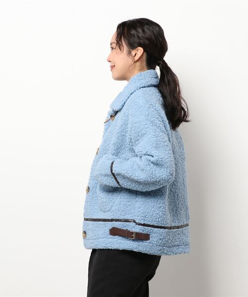 FRP（エフアールピー）の「YUGA フェイクムートン　ボア　ブルゾン　ジャケットコート（ブルゾン・レディース・モカ/ブルー/レッド/ホワイト/ブラウン/オフホワイト・M/L）」の7枚目の写真