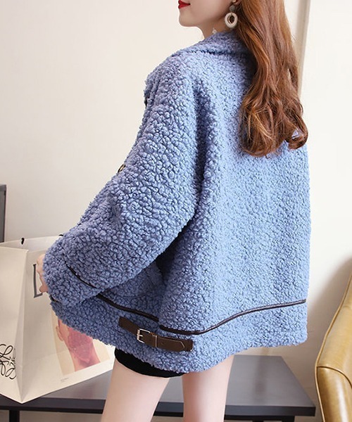 FRP（エフアールピー）の「YUGA フェイクムートン　ボア　ブルゾン　ジャケットコート（ブルゾン・レディース・モカ/ブルー/レッド/ホワイト/ブラウン/オフホワイト・M/L）」の22枚目の写真