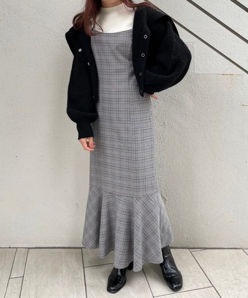 one after another NICE CLAUP（ワンアフターアナザーナイスクラップ）の「【再入荷！新色追加】トレンドのセーラーカラーニット（カーディガン/ボレロ・レディース・アイボリー/ブラック/チャコールグレー/ミント/ベージュ/ブラウン・FREE）」の12枚目の写真